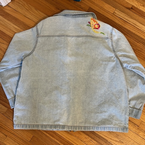 Embroidered and beaded white stag Jean jacket - Picture 3 of 4